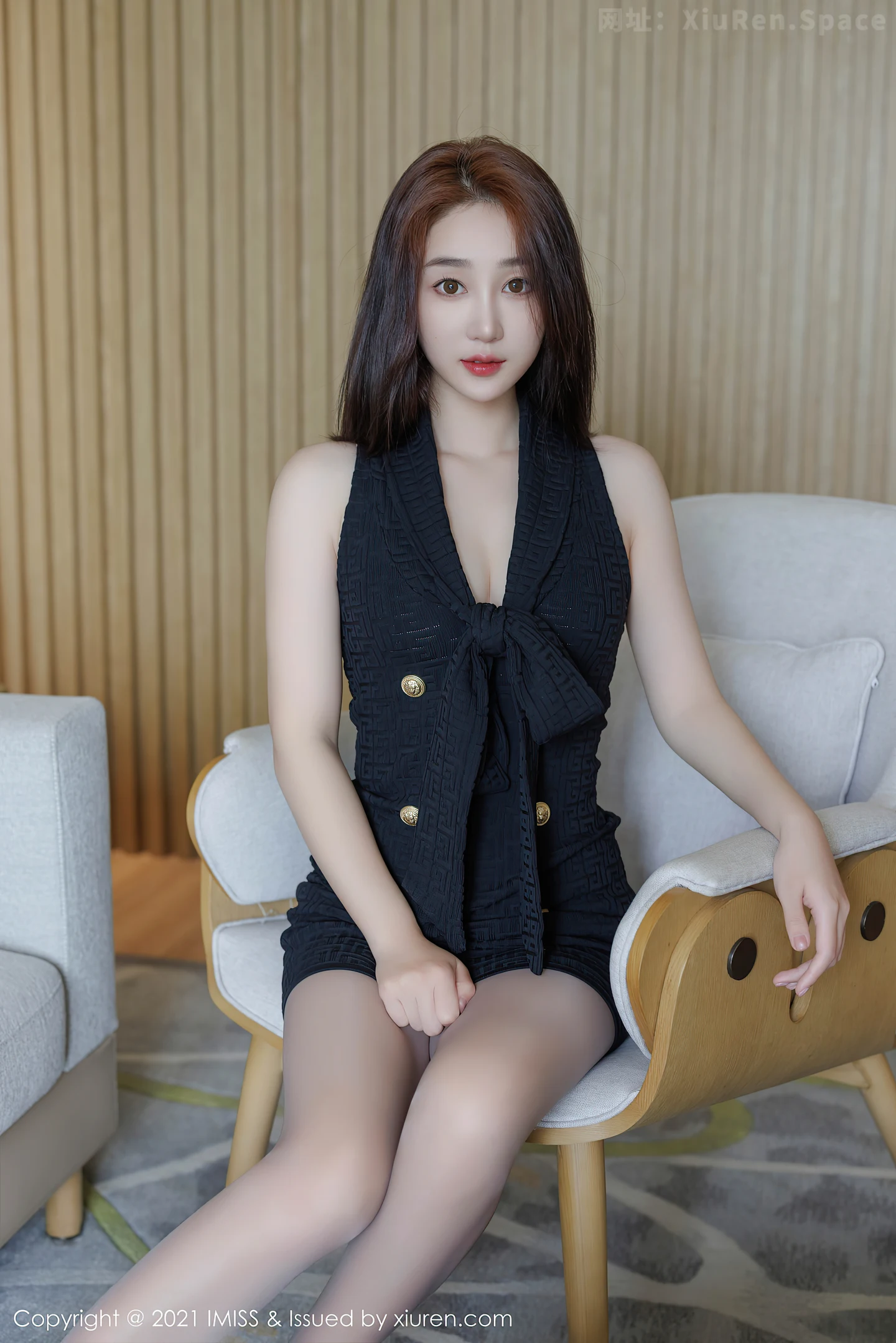 图片[5]-[IMISS爱蜜社]Vol.751 模特九月生性感黑色连衣裙露白色内衣秀曼妙身姿迷人诱惑写真50P-秀人网官方网站